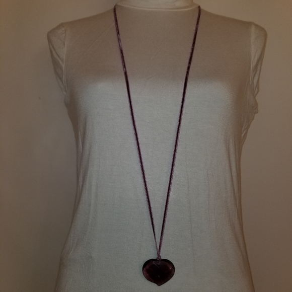 858 NWT Heart on a String "Amethyst" Glass Necklace - Picture 2 of 13